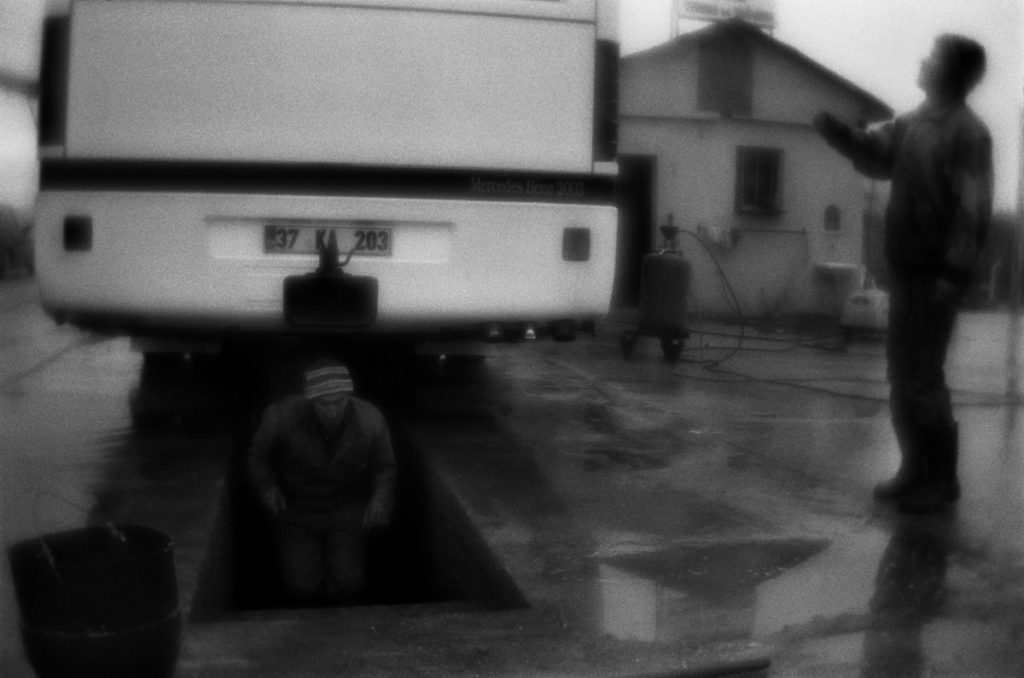 Long-distance bus washing near Tosya town. Turkey, 05.01.2011